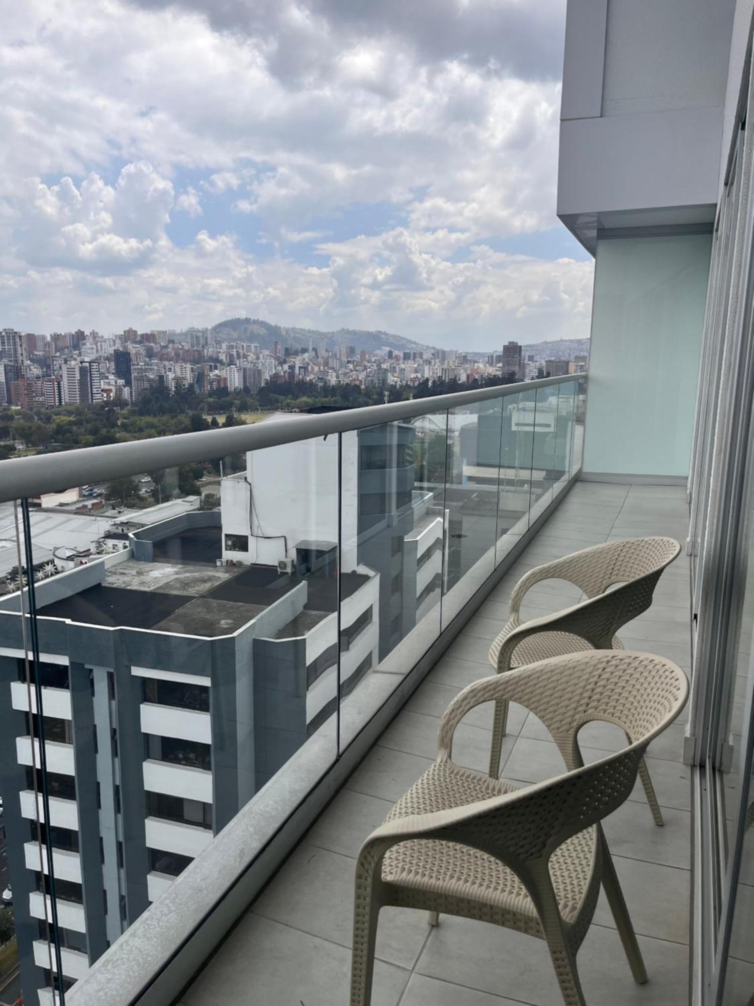 Suite Apartameto 1606 Espectacular Vista La Carolina, Piso 16 One - 基多 外观 照片