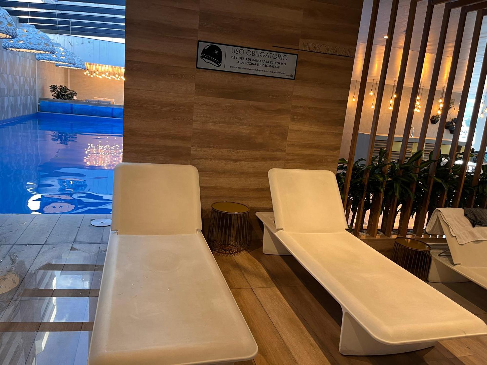 Suite Apartameto 1606 Espectacular Vista La Carolina, Piso 16 One - 基多 外观 照片